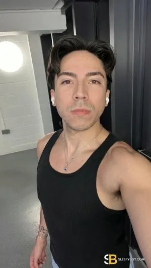 Gay Escort Ben 24yr - role