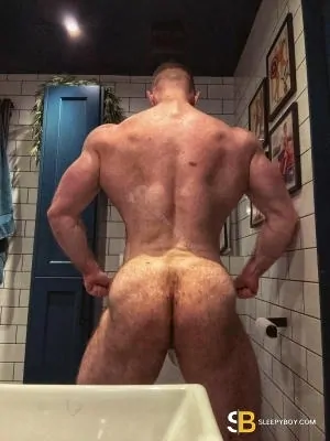 Gay Escort Elliot 33yr - sucking