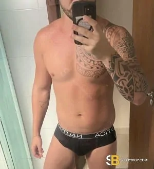 Bisexual Escort Gabriel 25yr - licking