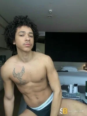 Gay Escort Jorge Curly 23yr - licking