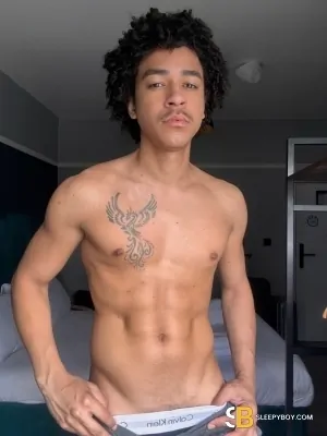 Gay Escort Jorge Curly 23yr - sucking