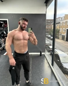 male rent boy London Johnny
