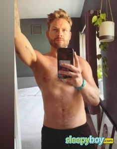 male rent boy Mayfair Cheeky Brit - Mayfair Can Host