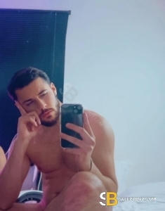 male rent boy Victoria Miller C&aacute;rter