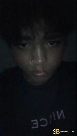 Gay Escort Hasaan 18yr - role