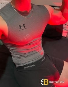 male escort Birmingham Karl