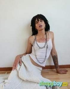 transgender (MTF) escort London Calypso