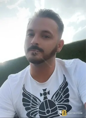 Gay Escort Gee 30yr - double penetration