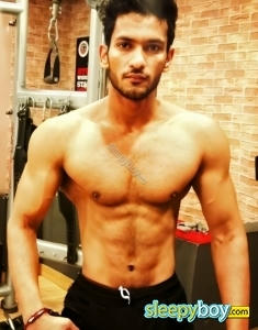 male rent boy New Delhi Shivam