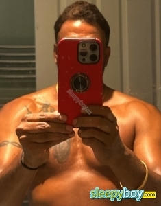 male escort Colchester Raki
