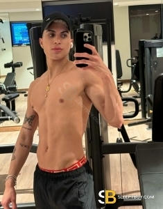 male escort Victoria Felip Xl