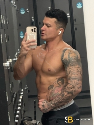Gay Escort Massi 35yr - role