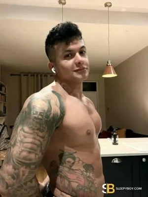Gay Escort Massi 35yr - role