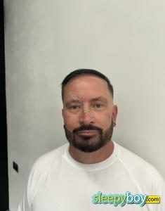 male rent boy Cardiff Paul