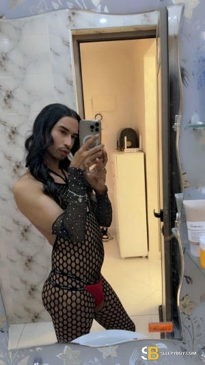 Bisexual Escort Zakaria 30yr - licking