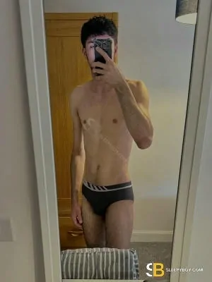 Gay Escort Phellipe 28yr - role