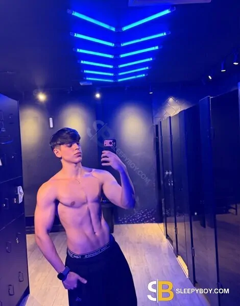 male escort London Phelipedantxl
