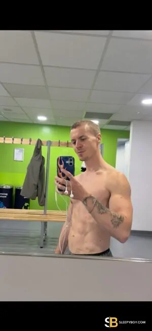Gay Escort Liverpool 25yr - rimming
