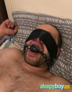 male escort Hornchurch Tom