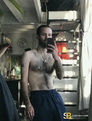Gay Escort Marx 43yr - licking