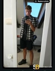 male rent boy Reigate Tobias