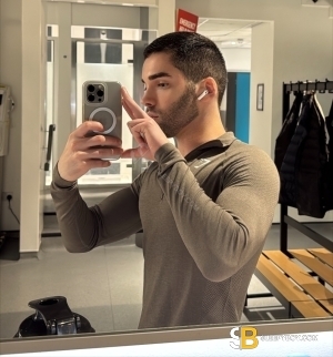 Gay Escort Pedro 22yr - sucking