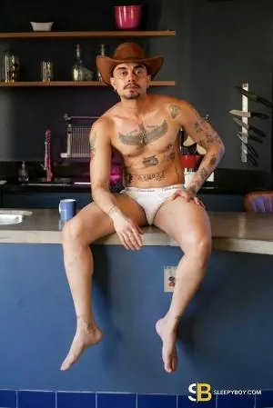 Gay Escort Phillip 30yr - licking