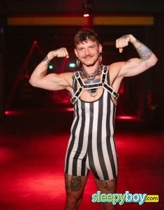 male rent boy London Jakub