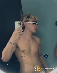 male escort Cardiff Guilherme