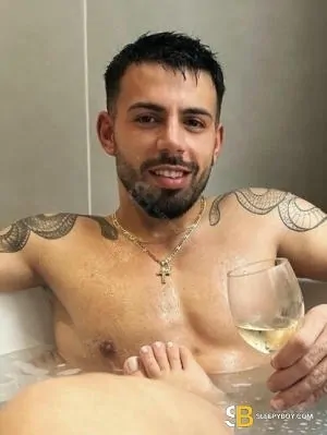 Bisexual Escort Arthur 32yr - role