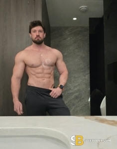 male rent boy London Gusttav_iron