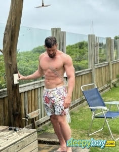 male rent boy London Gusttav_iron