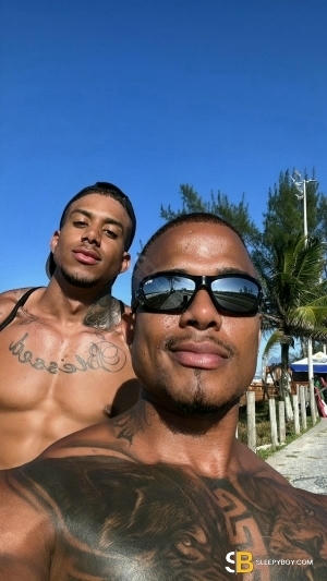 Bisexual Escort Hot Cousins 27yr - licking