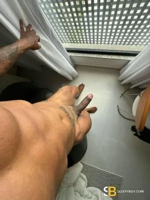 Bisexual Escort Hot Cousins 27yr - licking