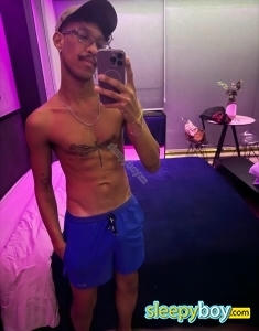 male rent boy White City Paulo