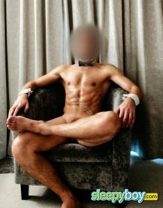 male rent boy Guildford Park Tom