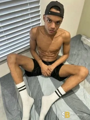 Bisexual Escort Rafael 27yr - role