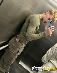 male rent boy London Hugo Xl