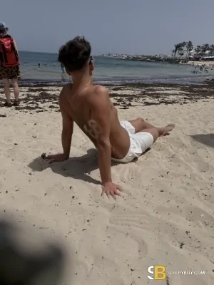 Gay Escort Luke 19yr - role