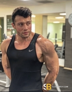 male escort Birmingham Lucas