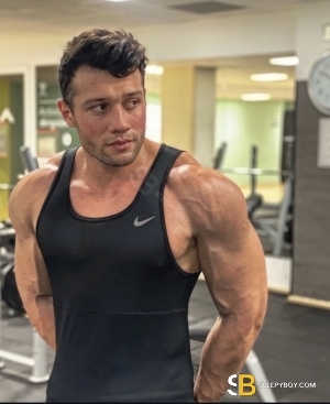Bisexual Escort Lucas 30yr - licking