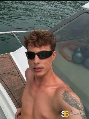 Gay Escort Pedro 23yr - trios