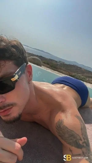 Gay Escort Pietro 23yr - sucking