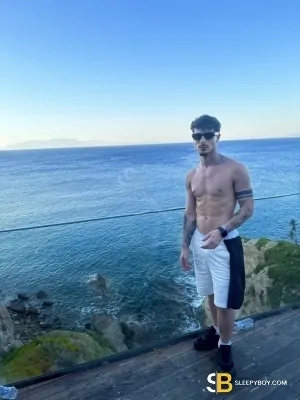 Gay Escort Pedro 23yr - trios