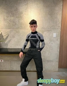 male escort Manchester Pethersson