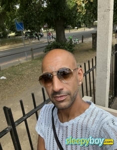 male rent boy Crawley Down Ash