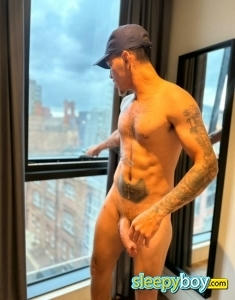 male escort Manchester Navalpardo