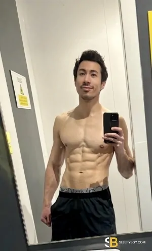 Gay Escort Alex 33yr - blowjob