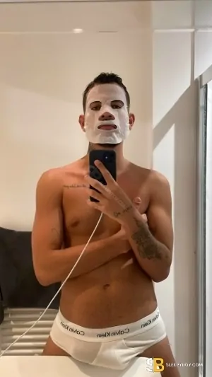 Bisexual Escort Vitor Xxl 27yr - licking