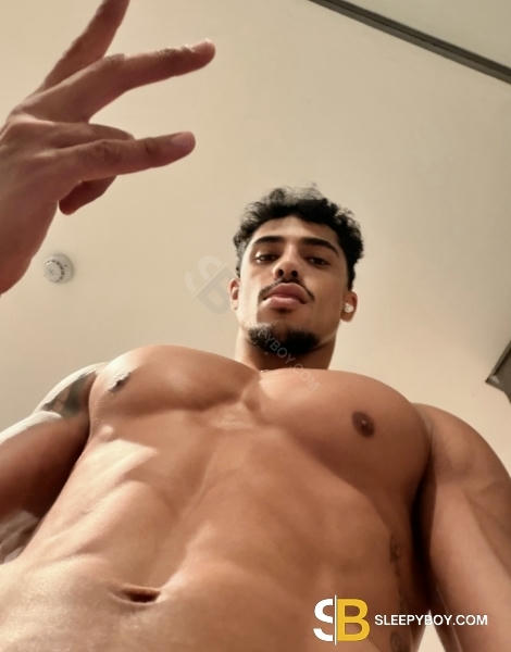 male rent boy Paddington Liam